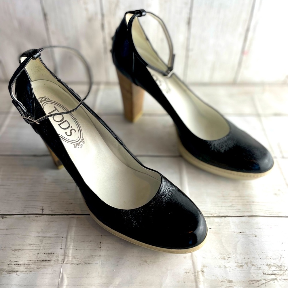 Tod’s Womens Round toe Stacked Heel Platform Pumps Black Size 9